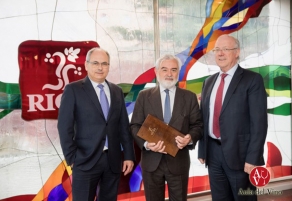 La Real Academia Espa&ntilde;ola hace parada en Rioja