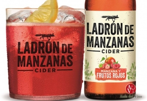Ladr&oacute;n de Manzanas lanza su nuevo sabor frutos rojos