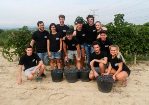 Actores vendimian en Jean Leon